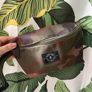 Parkland Camo Waist Bag